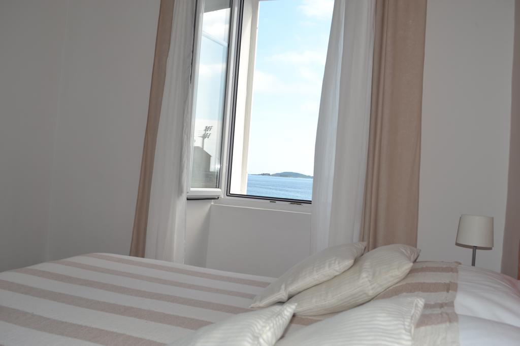 Villa New York Млини Екстериор снимка