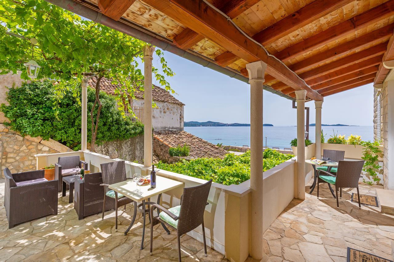 Villa New York Млини Екстериор снимка