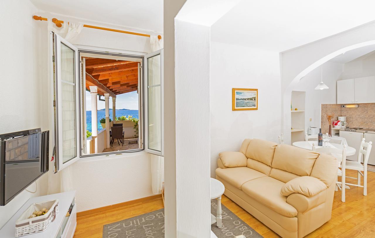 Villa New York Млини Екстериор снимка